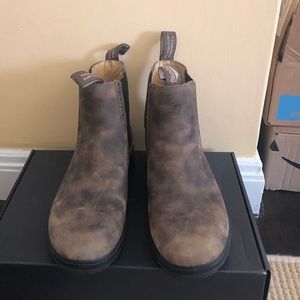 Blundstone High Top Chelsea Boots
